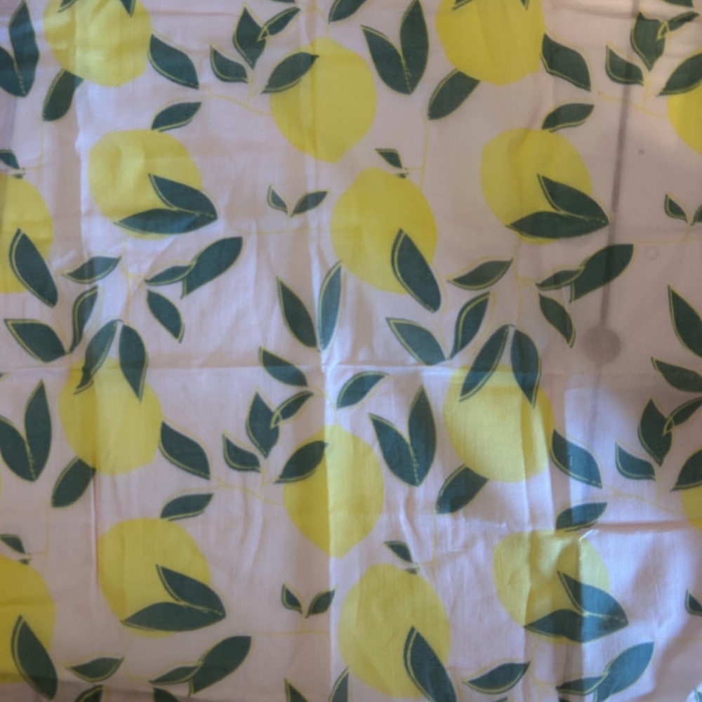 Tentree x Jilly Box Pink Lemon Print Scarf - Picture 4 of 4